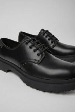 Walden Black Leather Lace-up Shoes For Men
