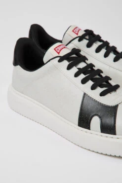 Runner K21 MIRUM® White And Black Sneakers For Women