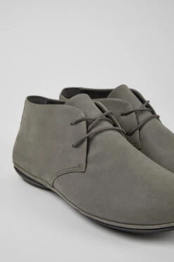 Right Gray Nubuck Shoes For Women