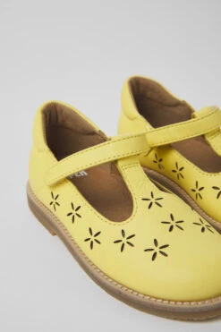Savina Yellow Leather Shoes For Kids
